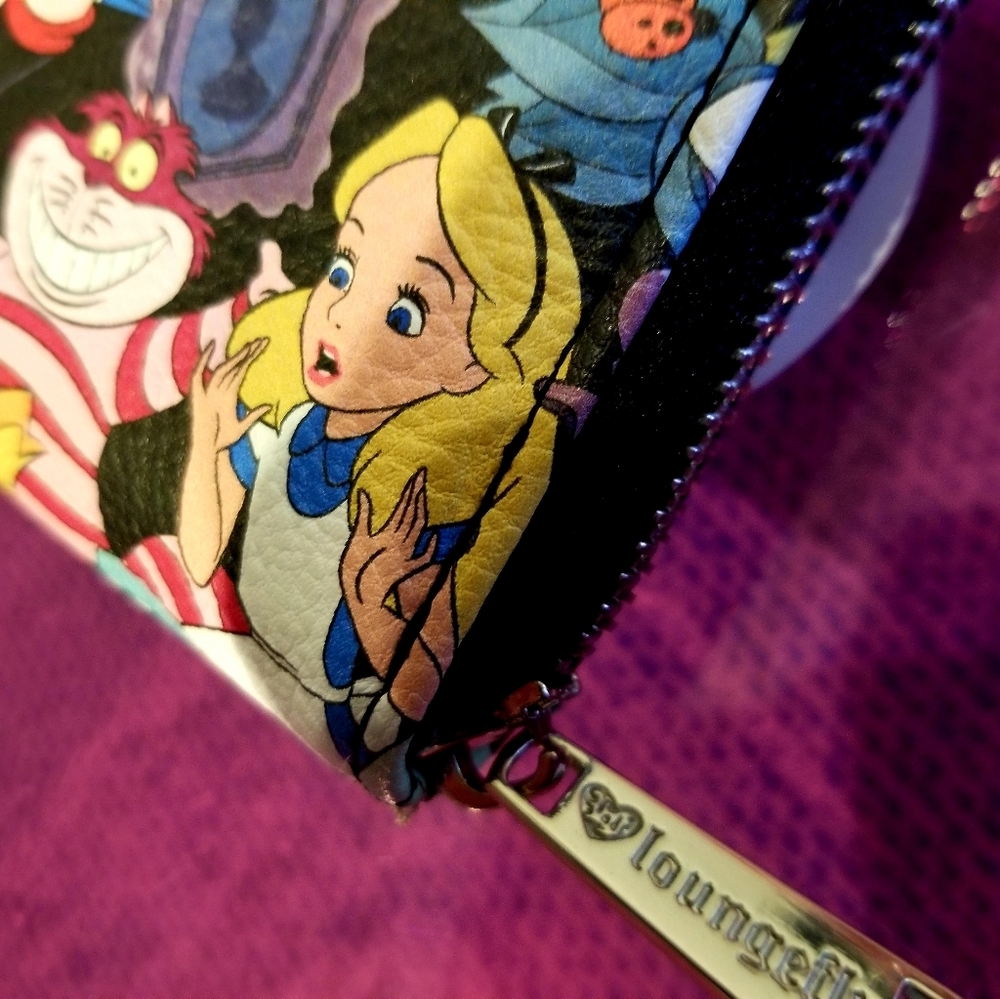 NWT Alice in wonderland loungefly wallet